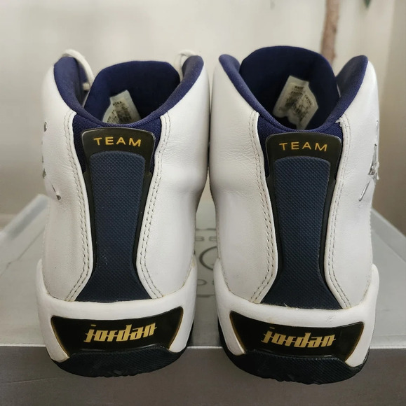 Jordan Team Reign White/Navy Sz 12 - Picture 8 of 16